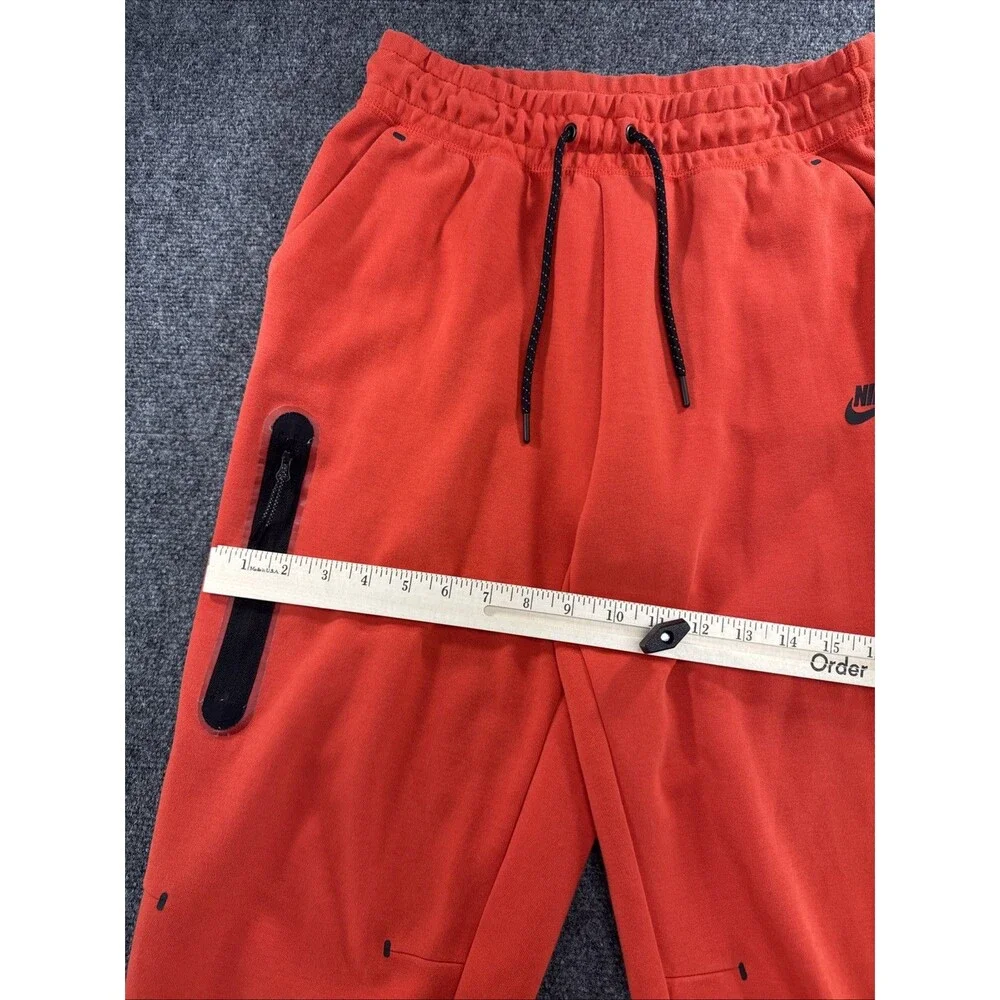 Nike Tech Fleece Joggers Women’s L Chile Red Black CW4293-673 Zip Pocket